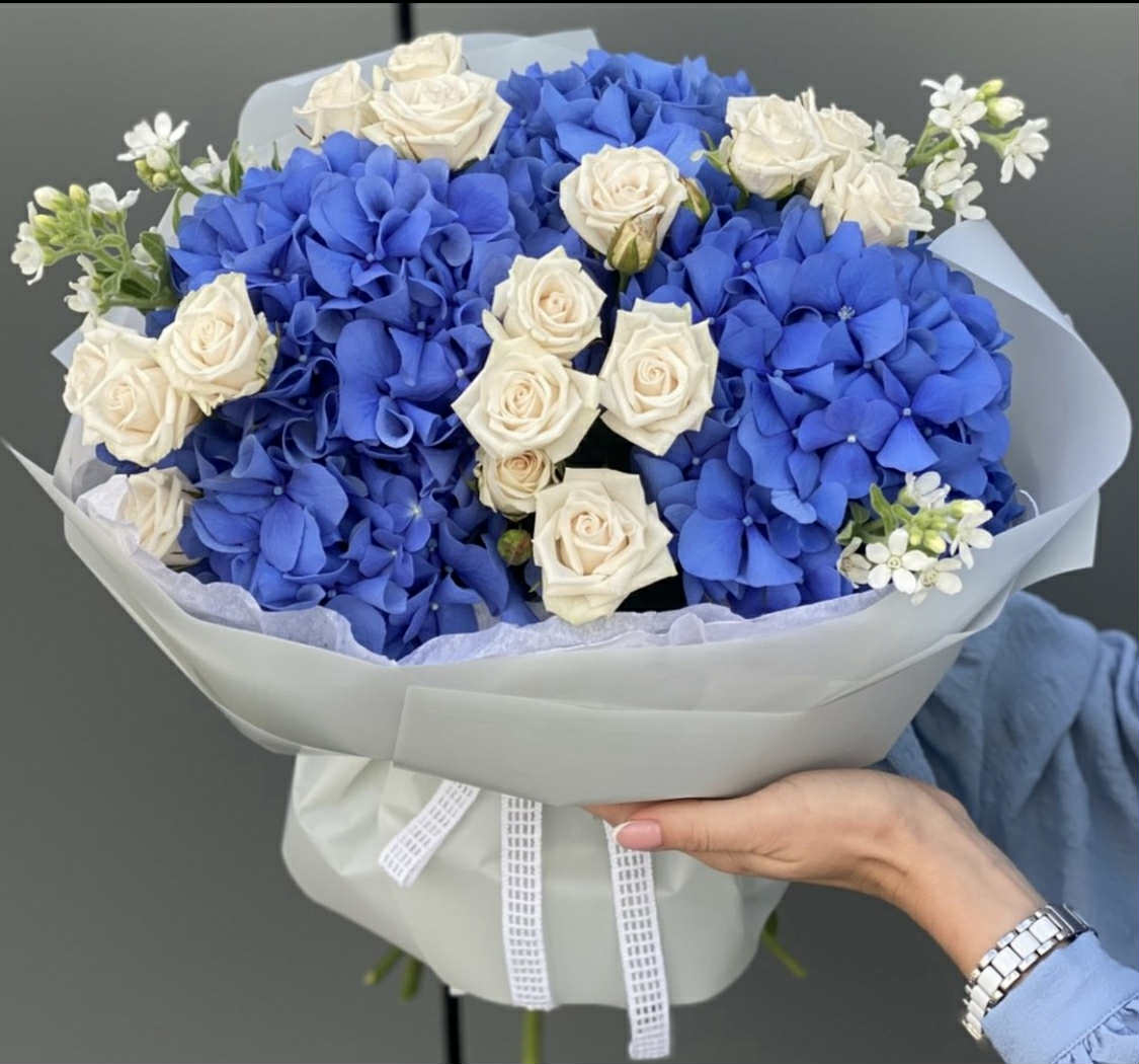 Ocean Pearl Bouquet